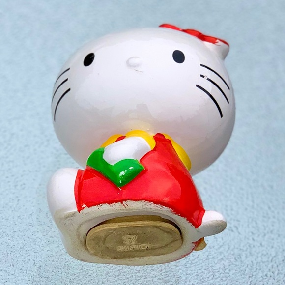 Hello Kitty 1976 Sanrio Retro Ceramic Small Coin Bank Figurine Made in Japan - Picture 5 of 8
